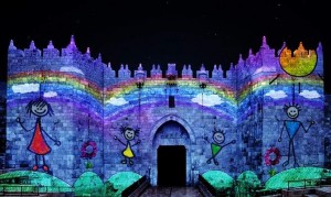 Vom 28. Juni bis zum 6. Juli 2017 werden manche Straßenzüge in Jerusalems zu den "Jerusalem Lights" wieder leuchten. © Israeli Ministry of Tourism